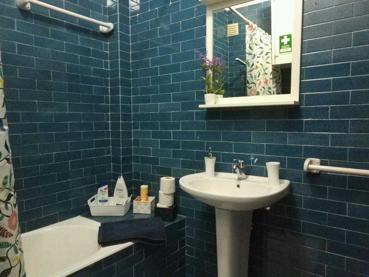 ! Free Parking Street ! Ground Floor With Washer! ปอร์โต ภายนอก รูปภาพ
